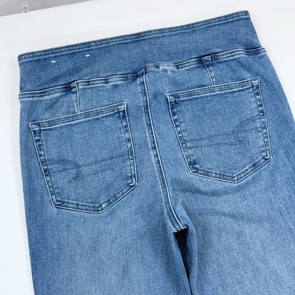 NWT American Eagle Luxe Stretch Kick Boot Jeans Women Medium Short Pull-On Denim - Picture 3 of 10